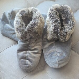 Restoration Hardware Plush Brown Faux Fur Slippers with Bag